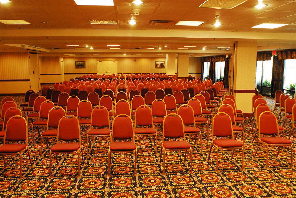 Savannah Gateway Hotel & Suites 乔治敦 外观 照片