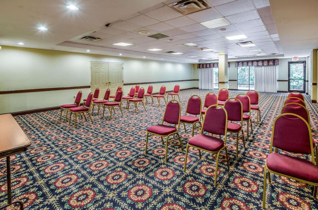 Savannah Gateway Hotel & Suites 乔治敦 外观 照片