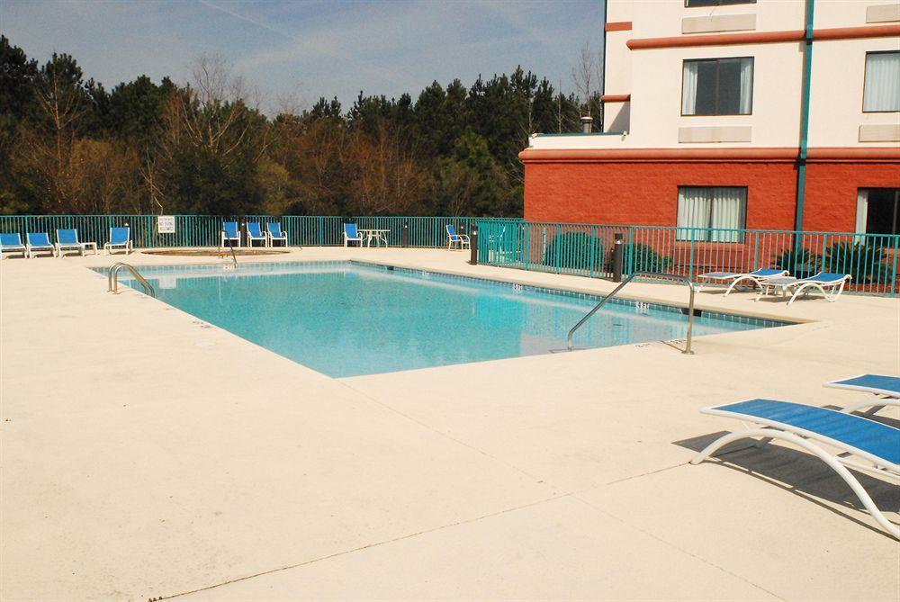 Savannah Gateway Hotel & Suites 乔治敦 设施 照片