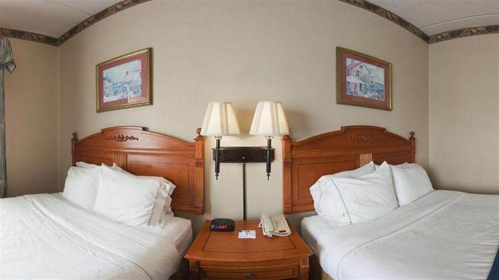 Savannah Gateway Hotel & Suites 乔治敦 外观 照片