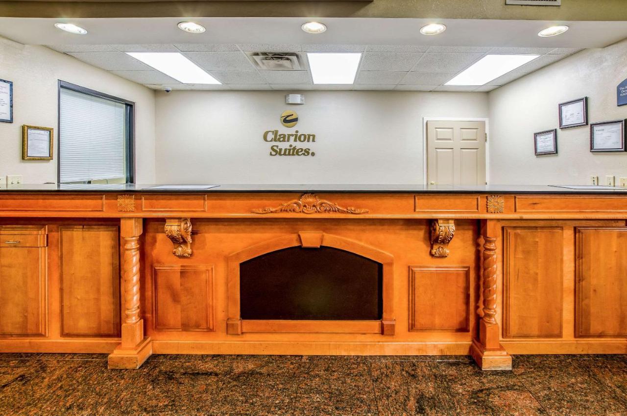 Savannah Gateway Hotel & Suites 乔治敦 外观 照片